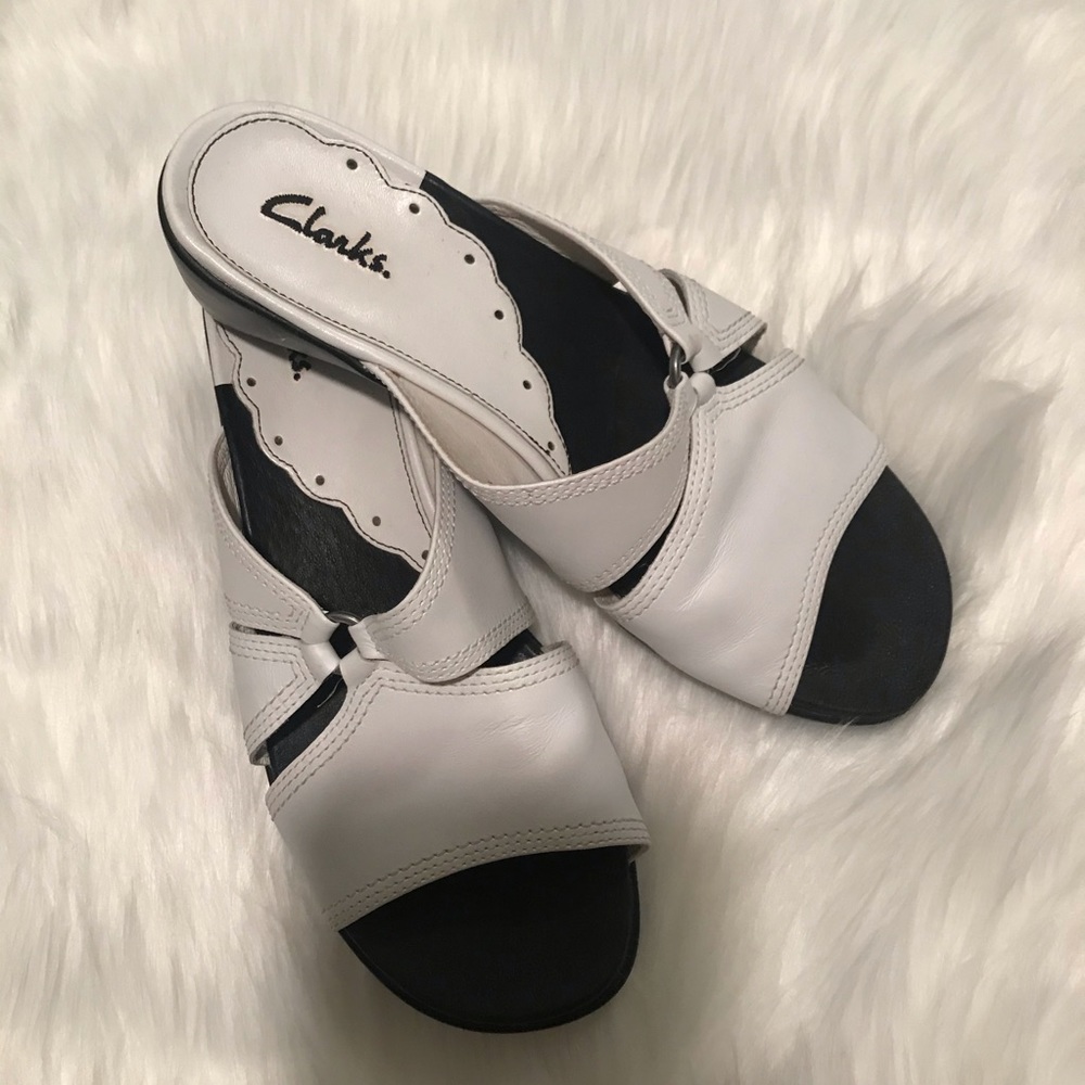 Clark Sandal sz 9 1/2